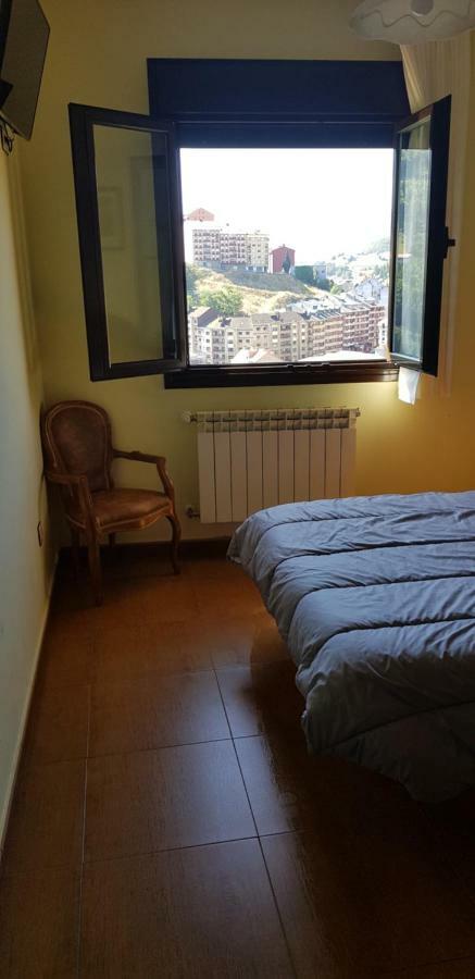 Hotel Ana Cangas De Narcea Exterior photo