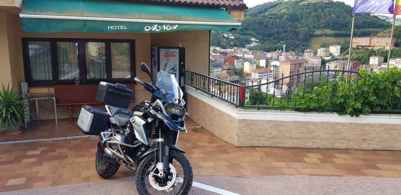 Hotel Ana Cangas De Narcea Exterior photo
